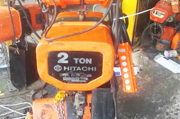 Pa lăng xích điện Nhật bãi 2 tấn Hitachi